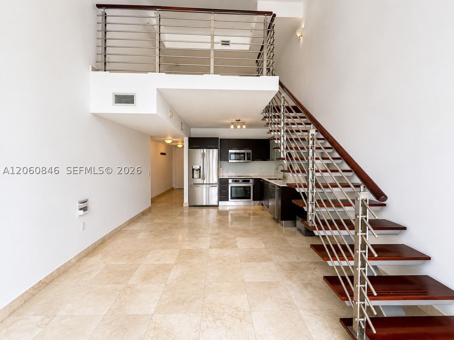 41 SE 5th St #1412, Miami FL 33131