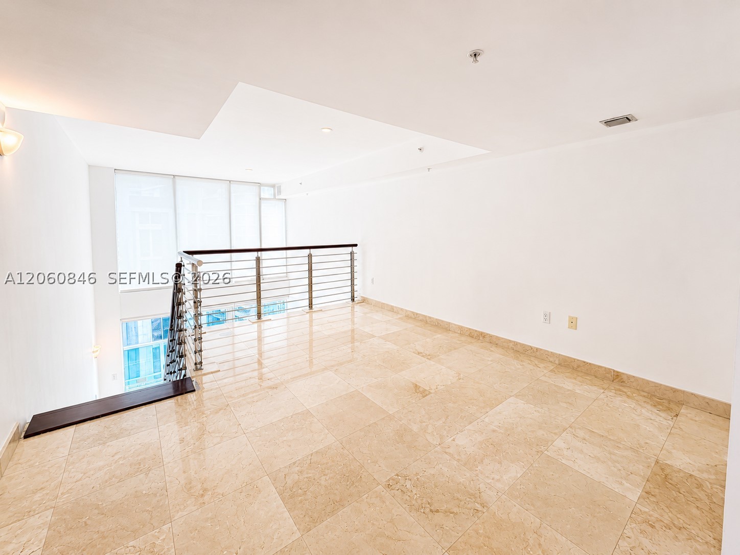 41 SE 5th St #1412, Miami FL 33131