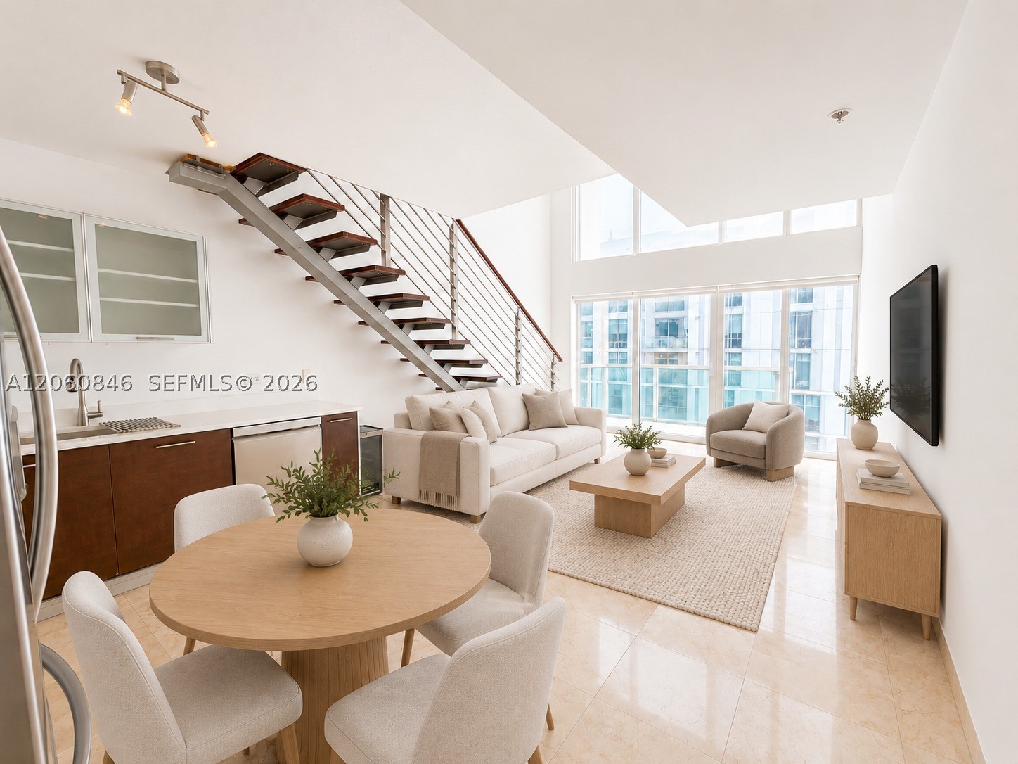 41 SE 5th St #1412, Miami FL 33131