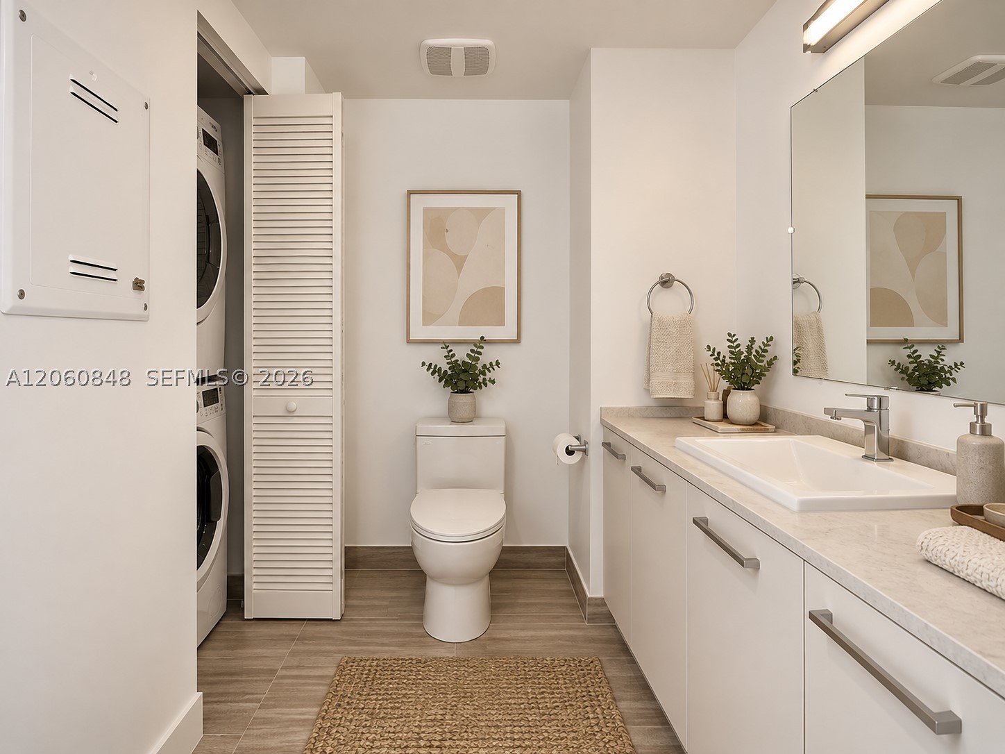1010 Brickell Ave #2708, Miami FL 33131