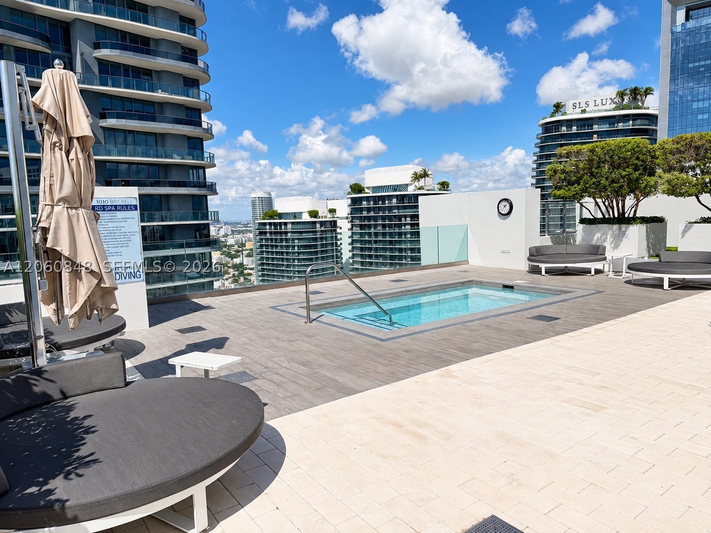 1010 Brickell Ave #2708, Miami FL 33131