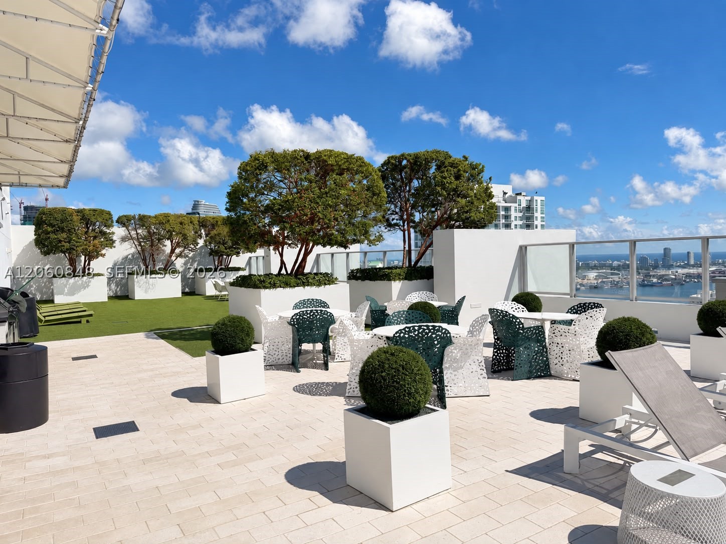 1010 Brickell Ave #2708, Miami FL 33131