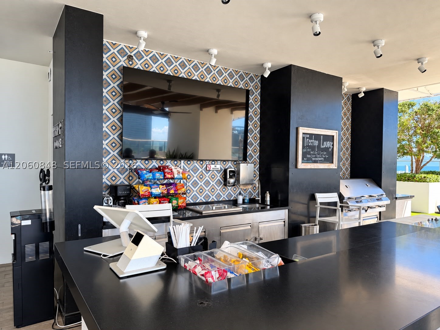 1010 Brickell Ave #2708, Miami FL 33131