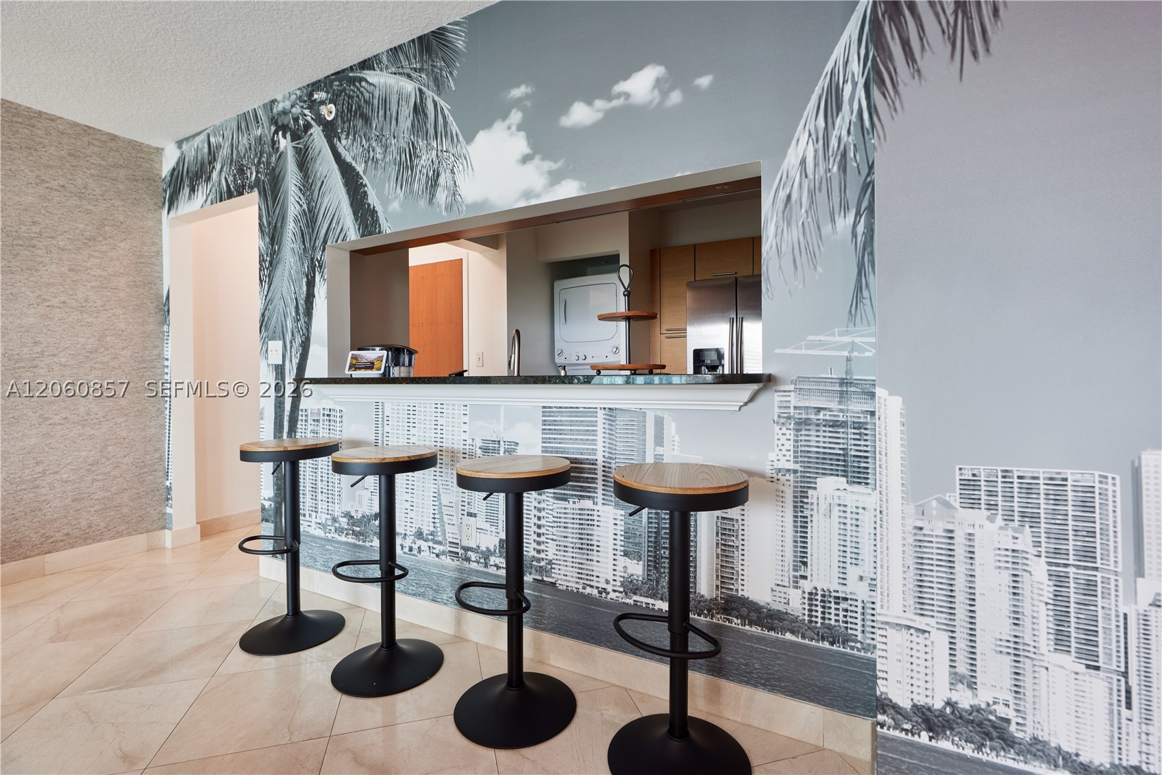 31 SE 5th St #3201, Miami FL 33131