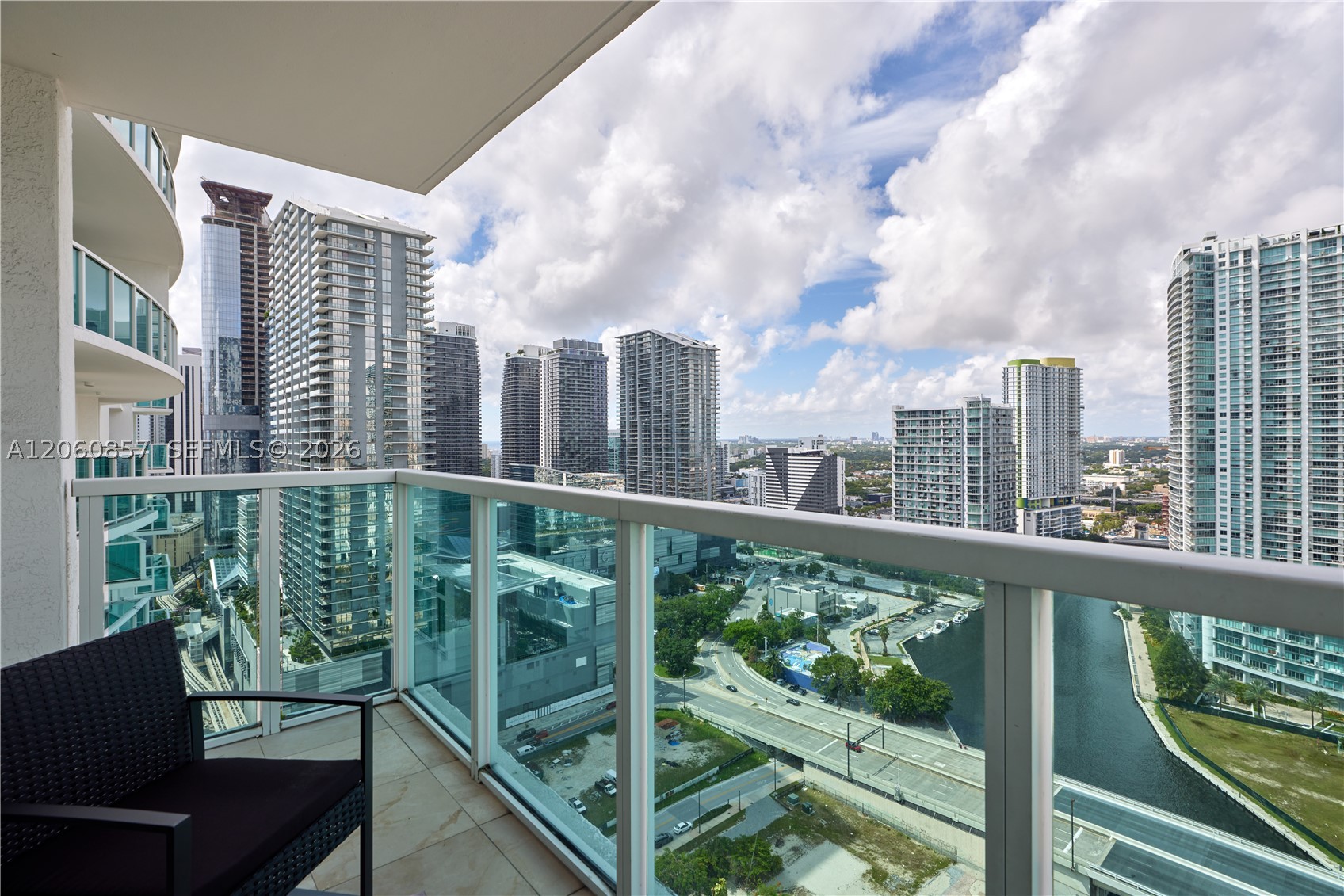 31 SE 5th St #3201, Miami FL 33131