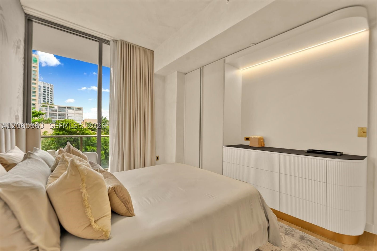 2678 Tigertail Ave #313, Miami FL 33133