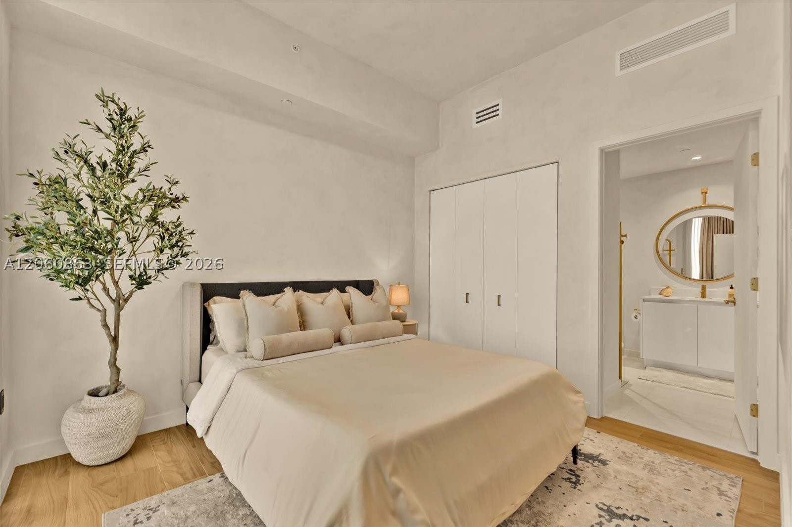 2678 Tigertail Ave #313, Miami FL 33133