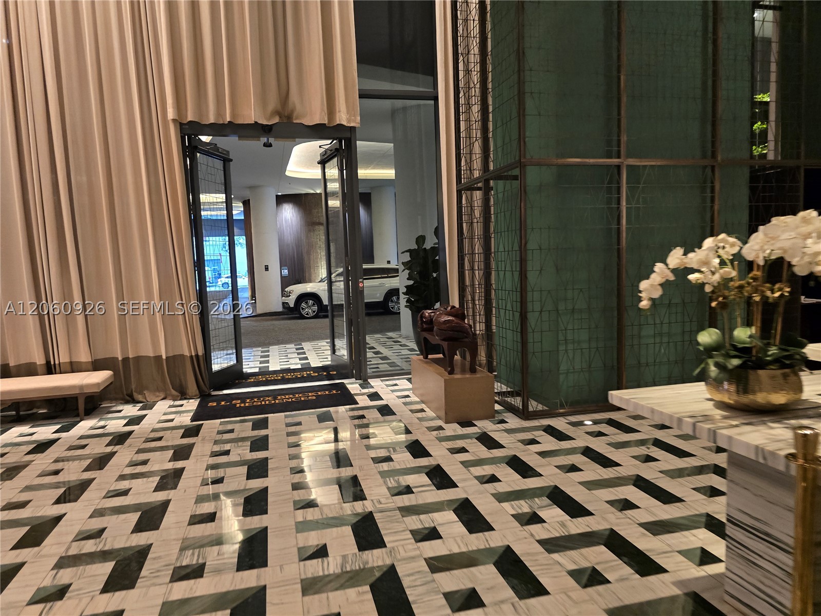 801 S Miami Ave #2205, Miami FL 33130