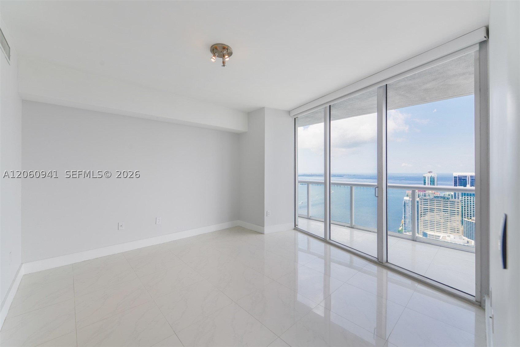 495 Brickell Ave #5205, Miami FL 33131