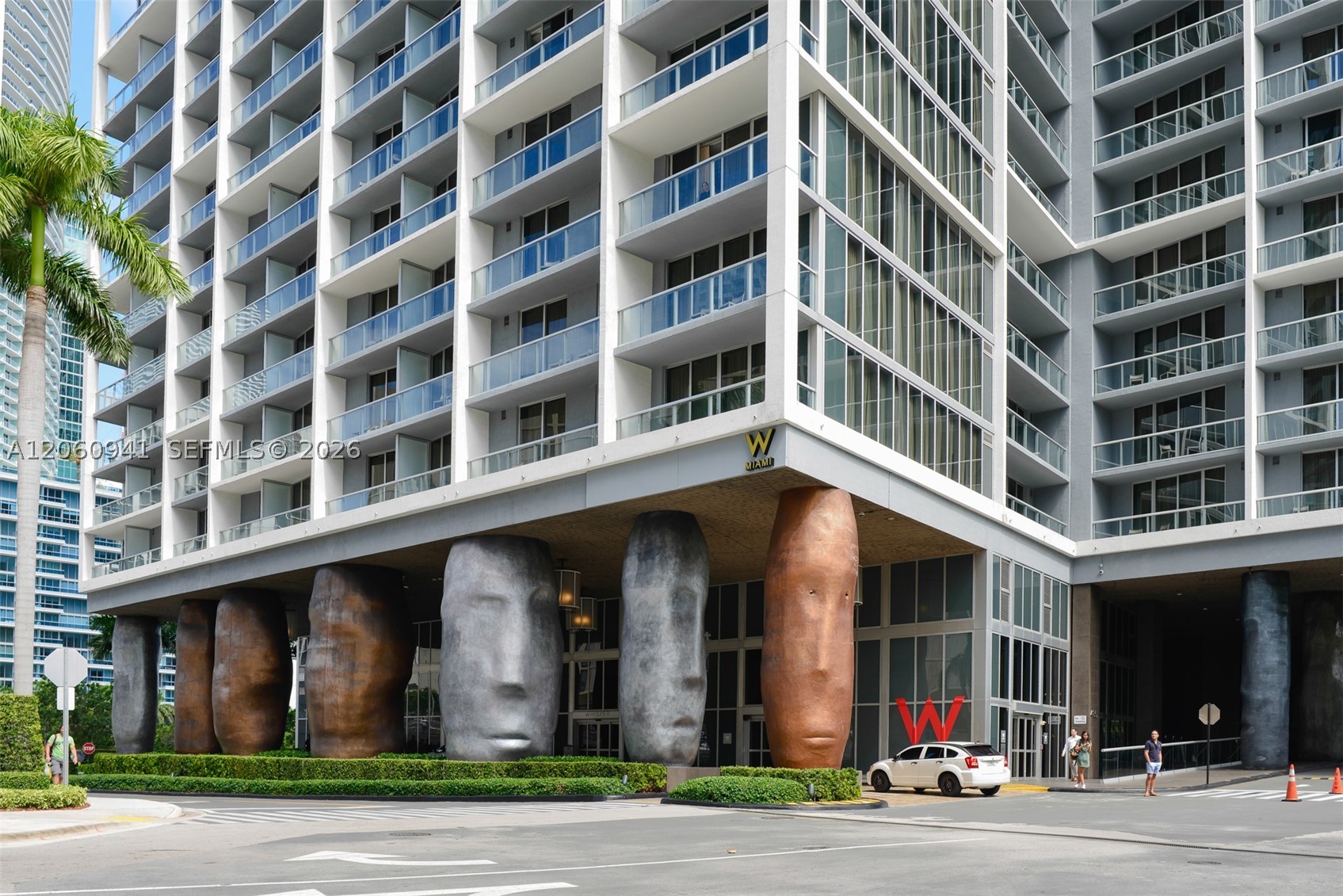 495 Brickell Ave #5205, Miami FL 33131