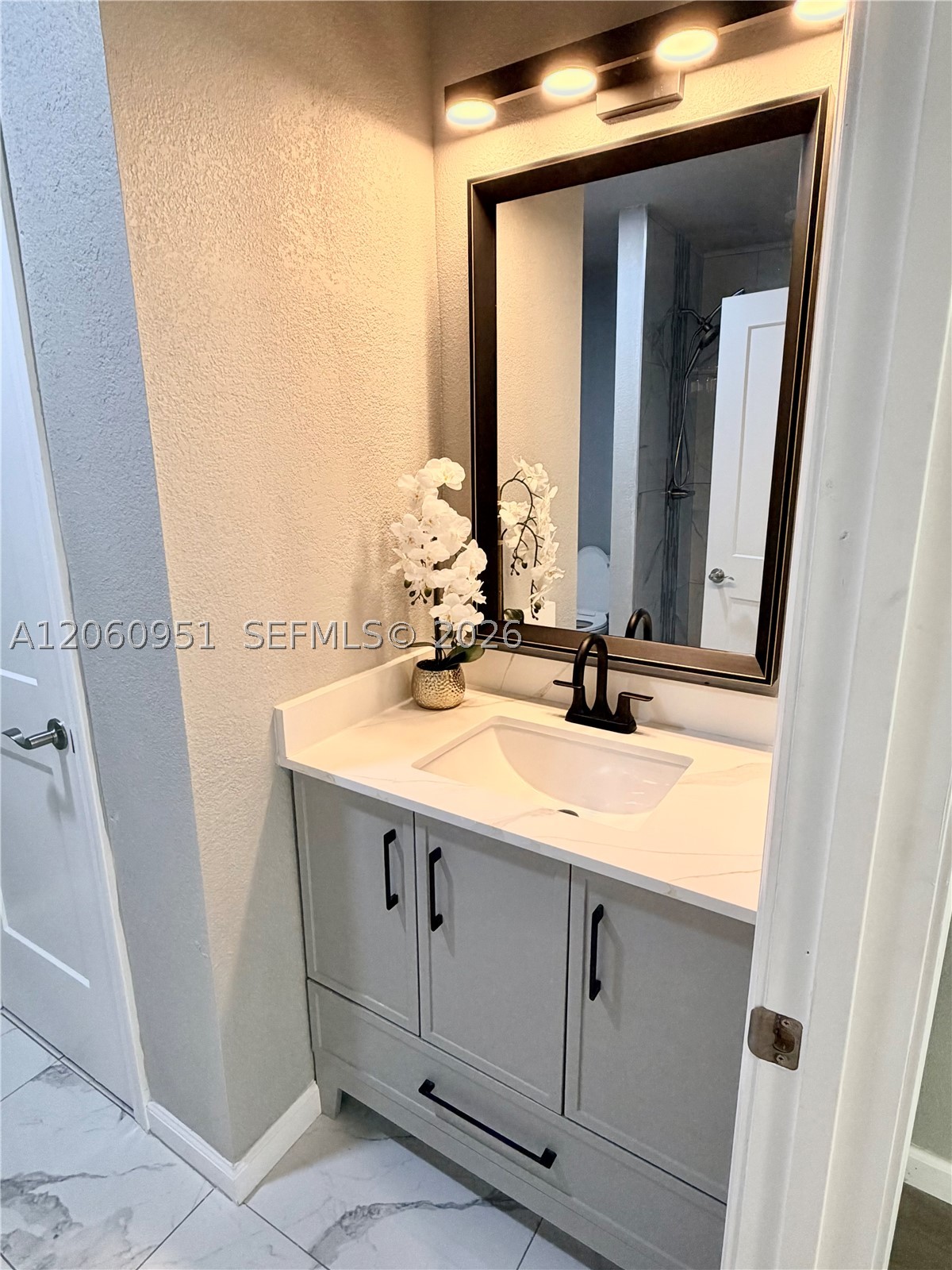 1246 Fisherman St, Opa Locka FL 33054