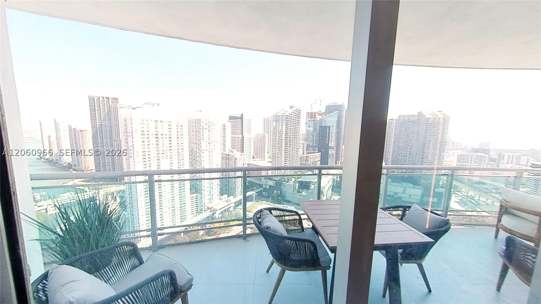 350 S Miami Ave #3902, Miami FL 33130