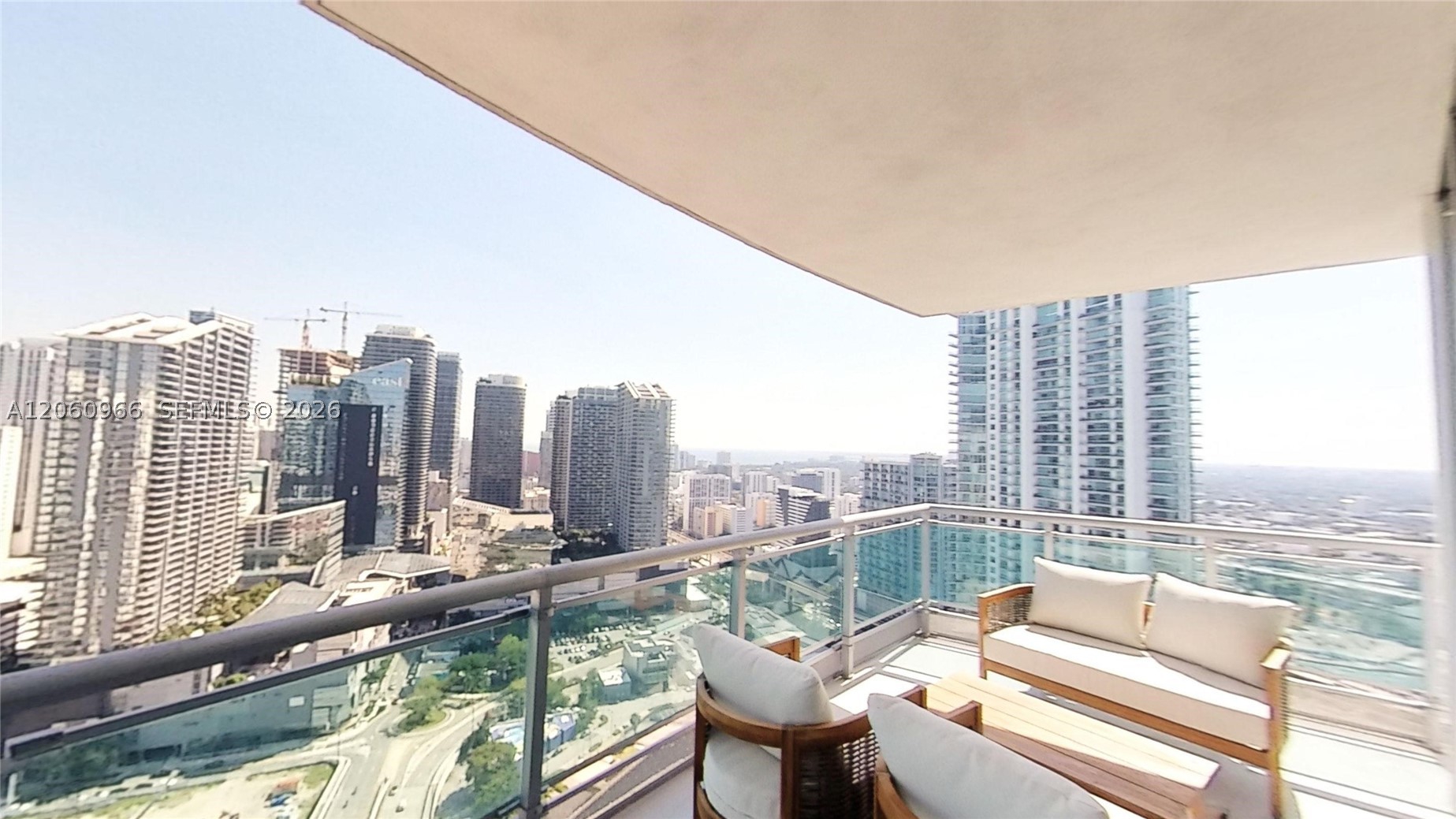 350 S Miami Ave #3902, Miami FL 33130