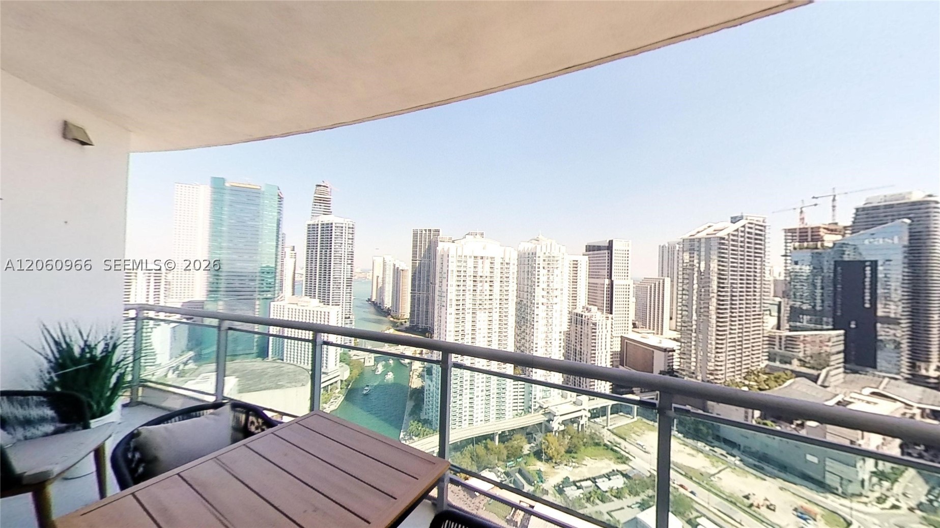 350 S Miami Ave #3902, Miami FL 33130
