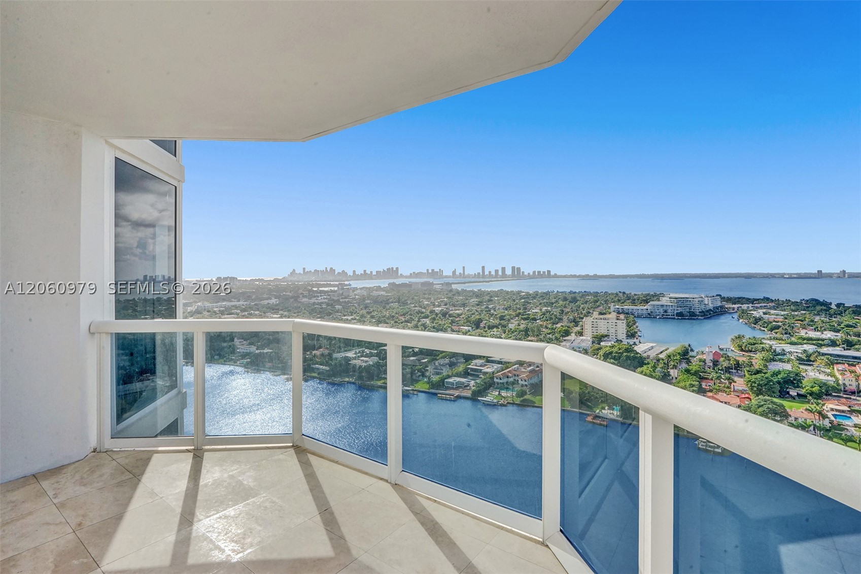 4775 Collins Ave #3007, Miami Beach FL 33140