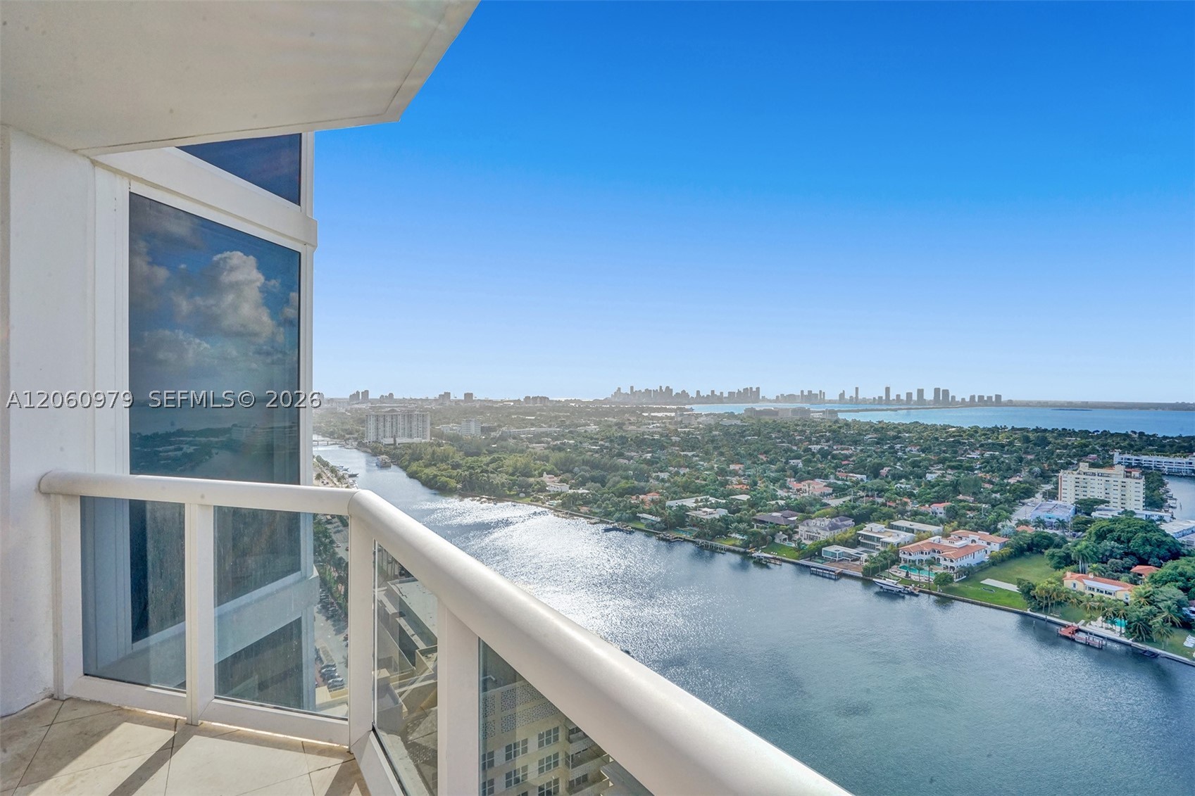 4775 Collins Ave #3007, Miami Beach FL 33140