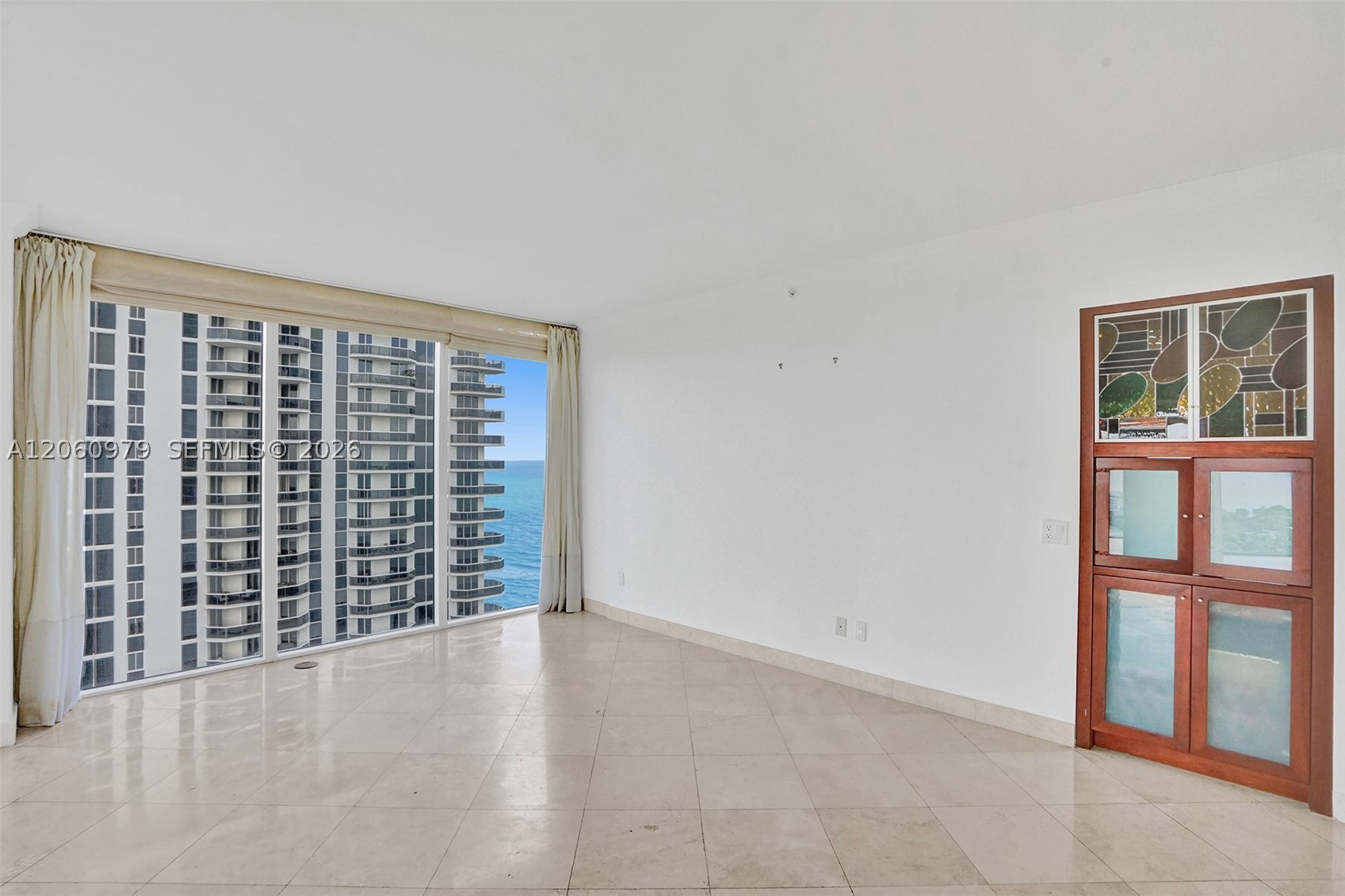 4775 Collins Ave #3007, Miami Beach FL 33140