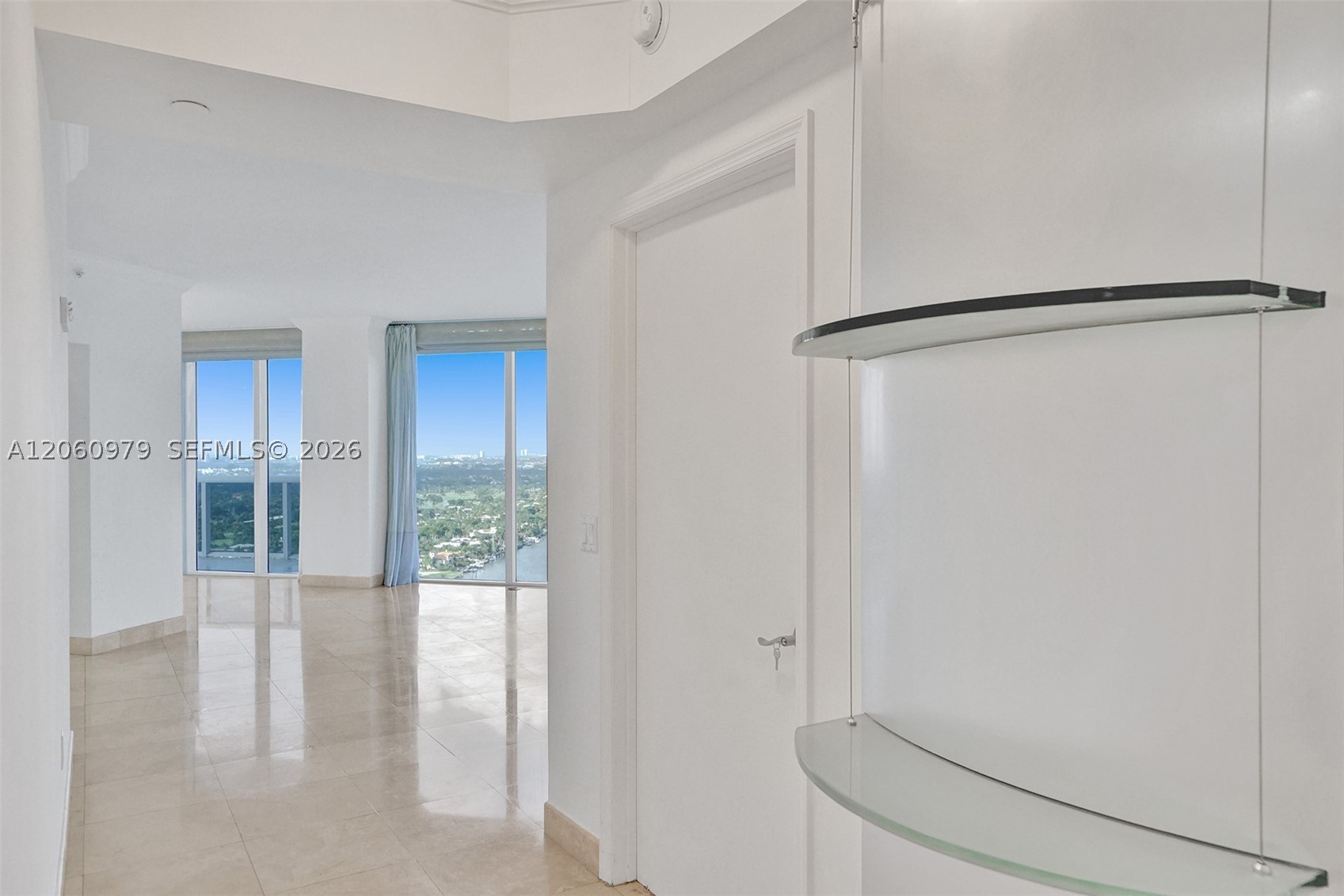 4775 Collins Ave #3007, Miami Beach FL 33140