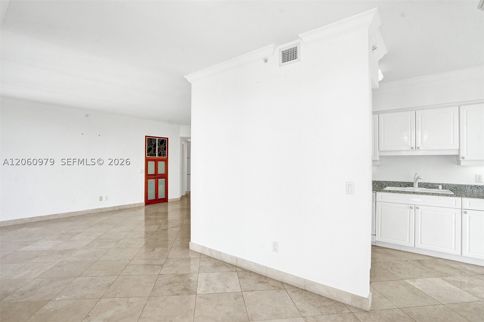 4775 Collins Ave #3007, Miami Beach FL 33140