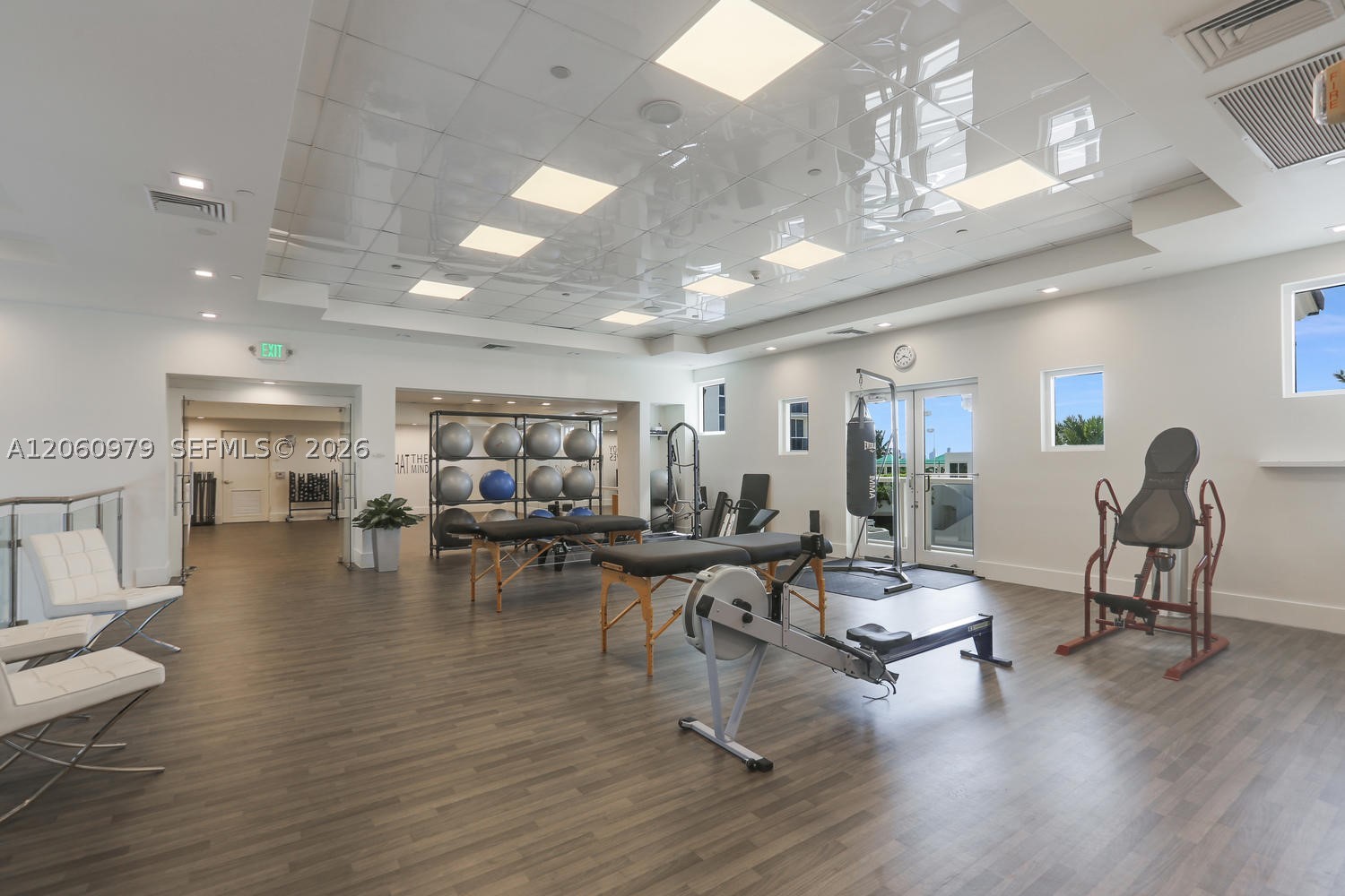 4775 Collins Ave #3007, Miami Beach FL 33140