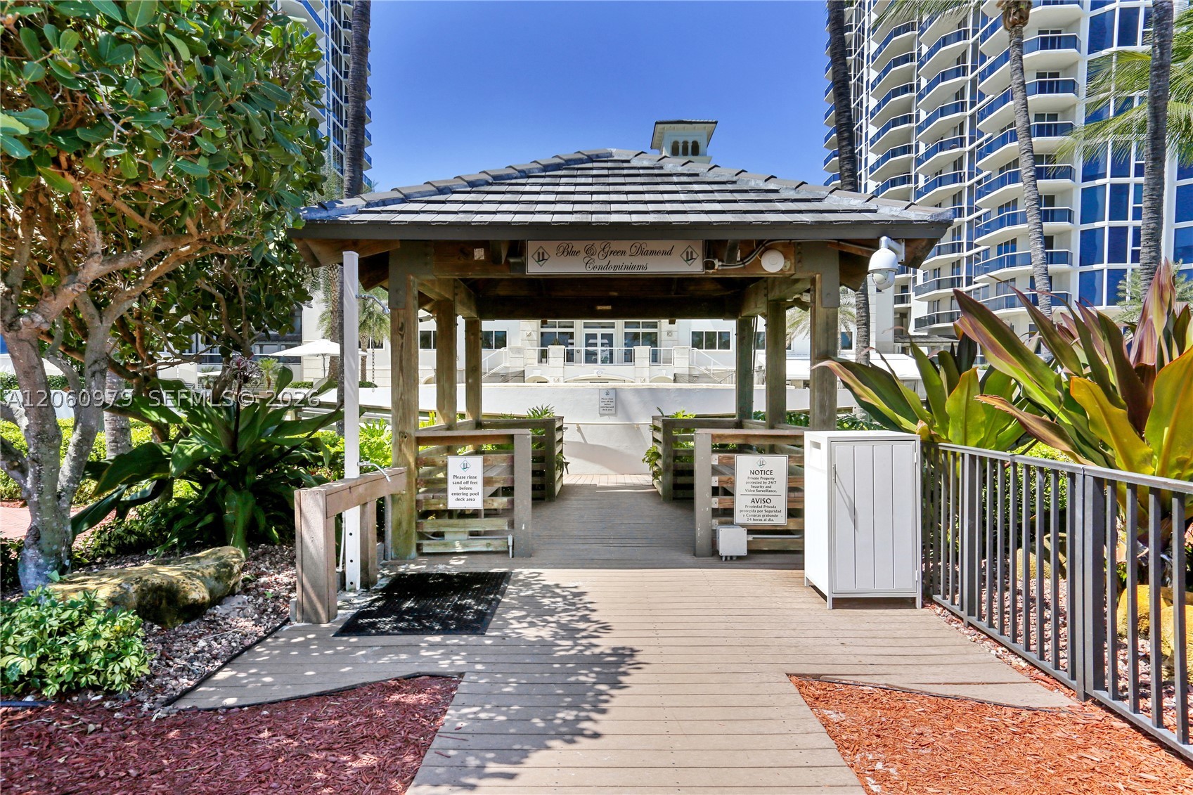 4775 Collins Ave #3007, Miami Beach FL 33140
