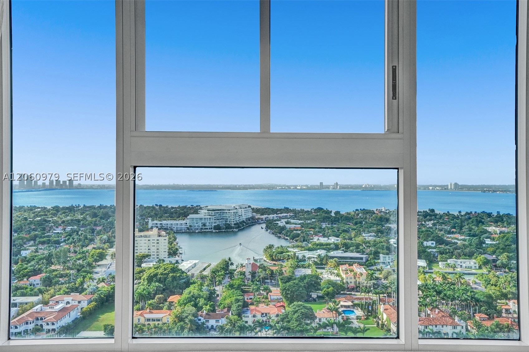 4775 Collins Ave #3007, Miami Beach FL 33140