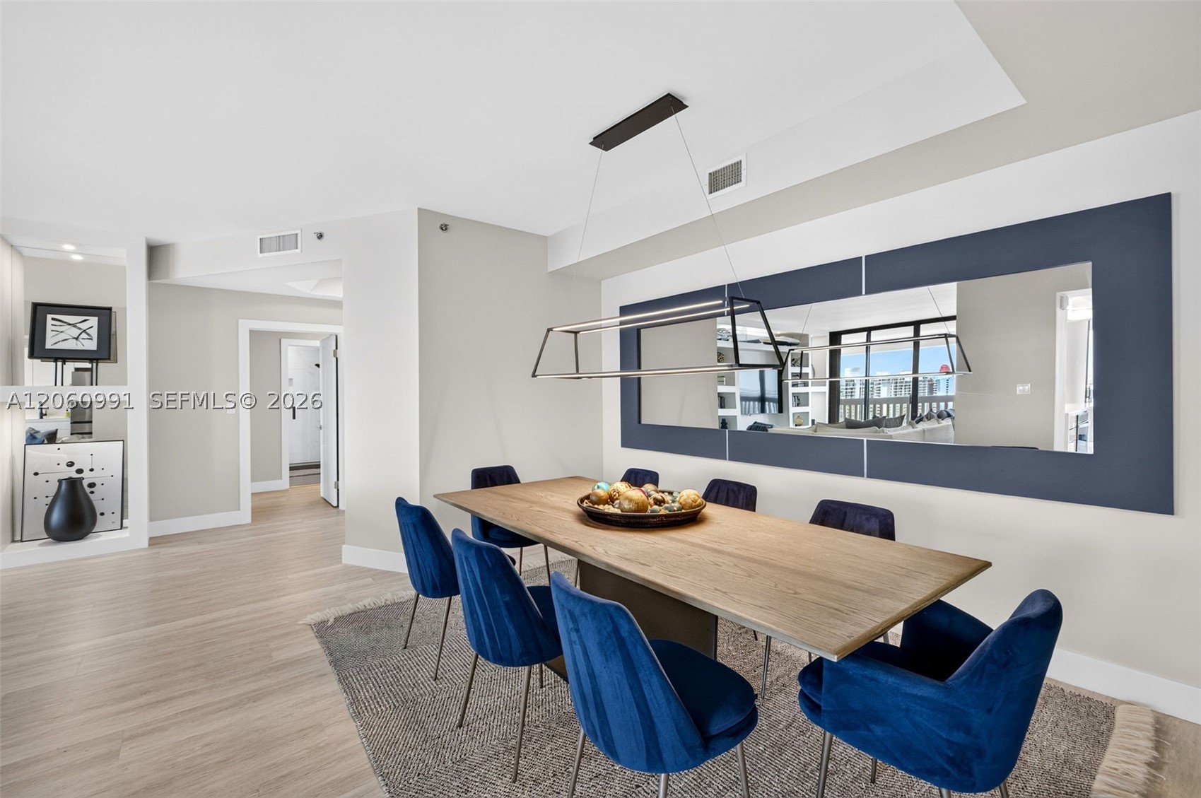 2000 Island Blvd #3010, Aventura FL 33160