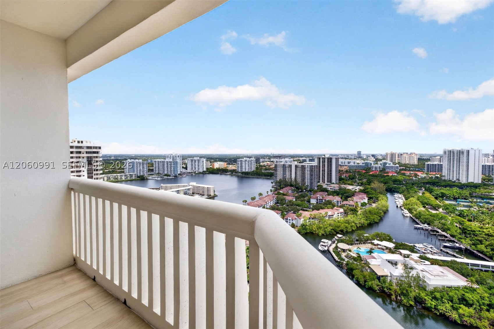 2000 Island Blvd #3010, Aventura FL 33160