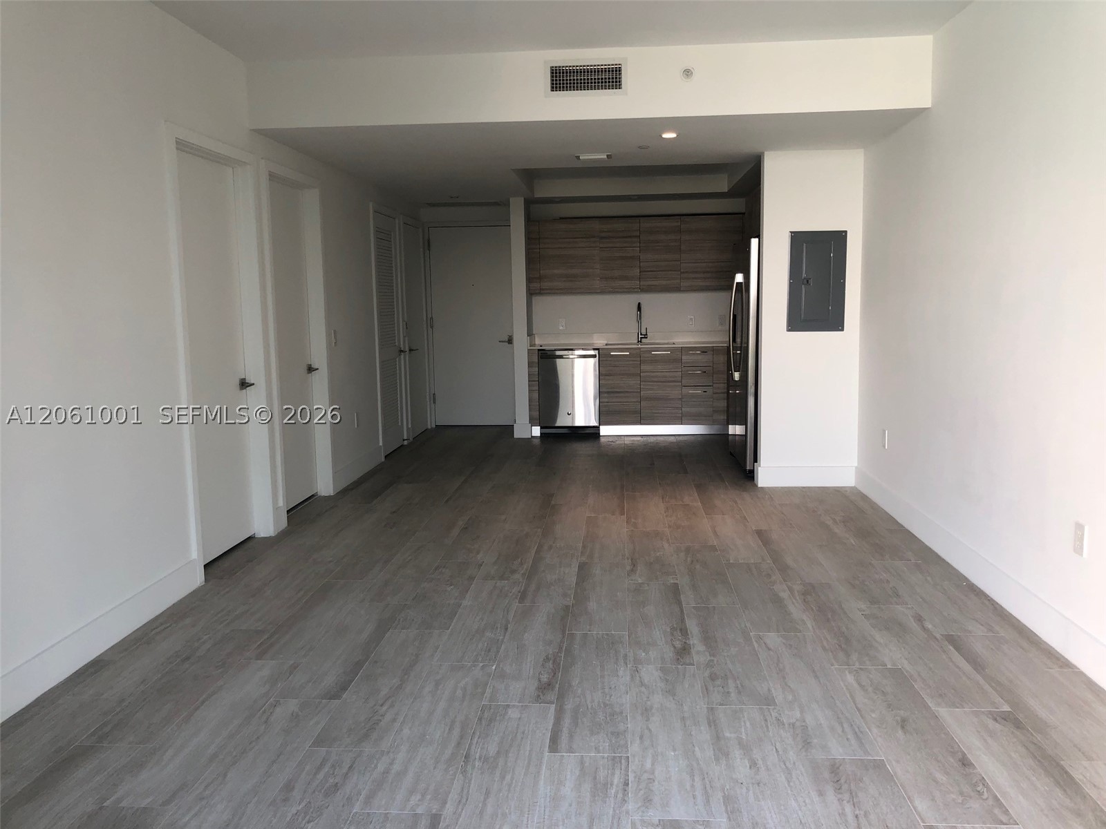 121 NE 34 ST #811, Miami FL 33137