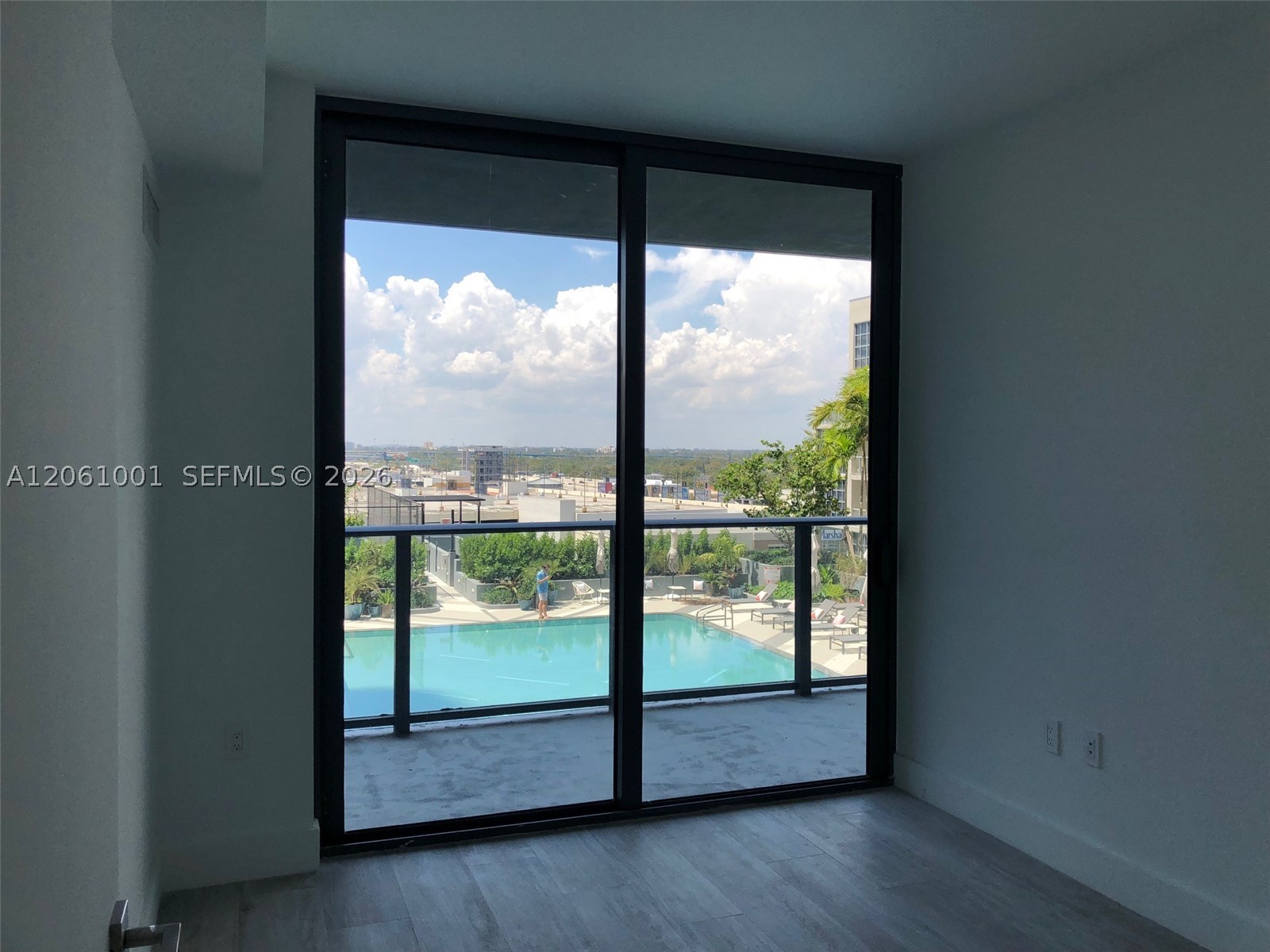 121 NE 34 ST #811, Miami FL 33137