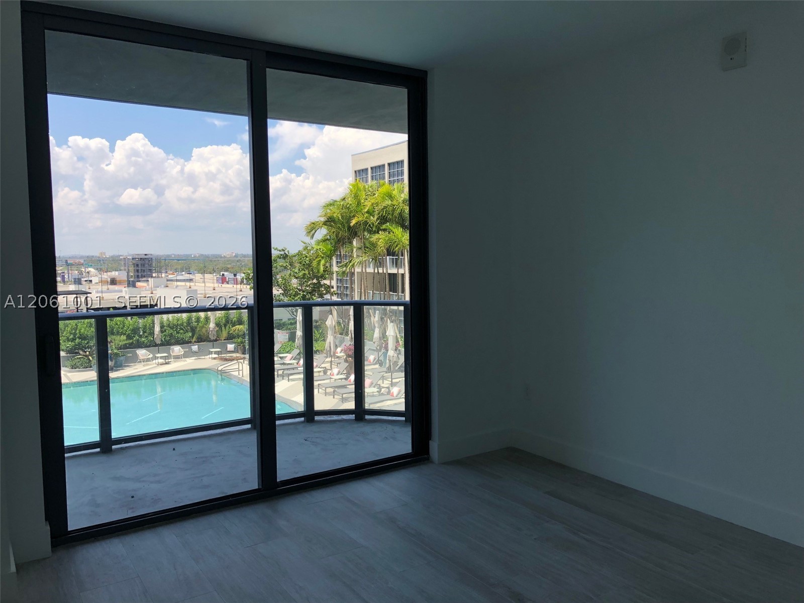 121 NE 34 ST #811, Miami FL 33137