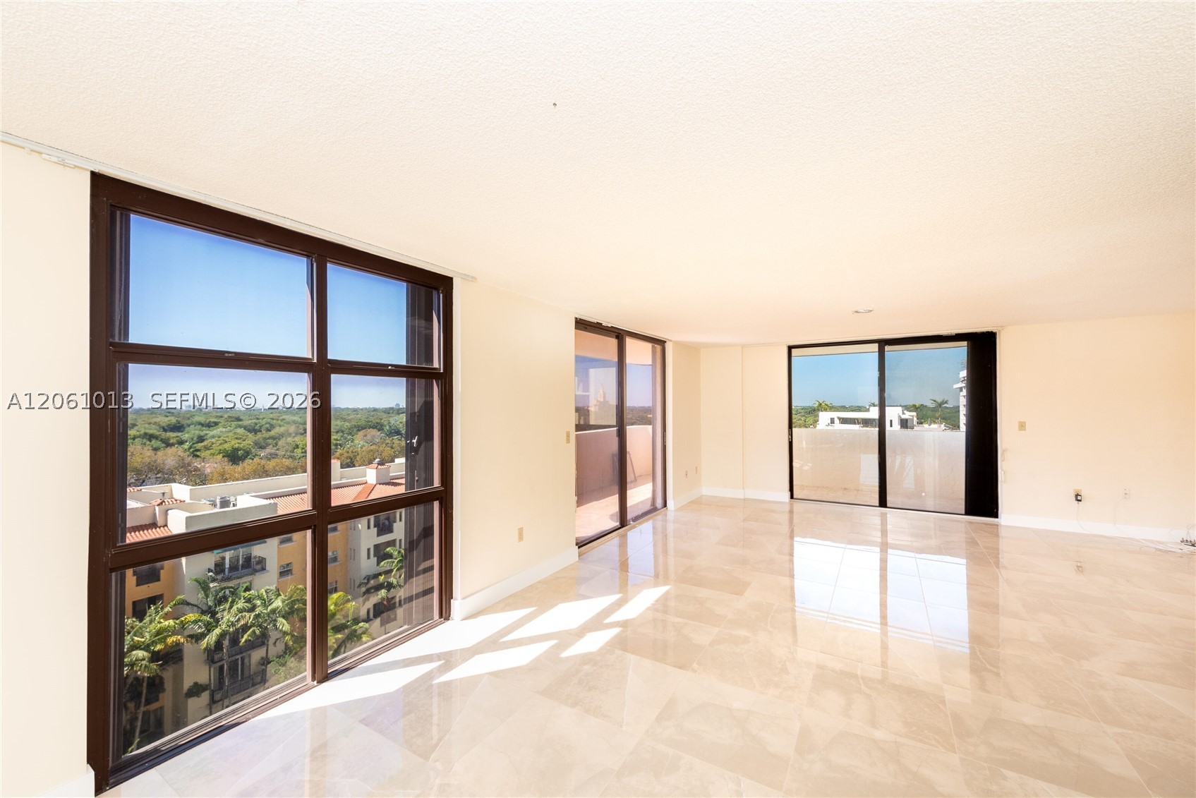 600 Biltmore Way #1014, Coral Gables FL 33134