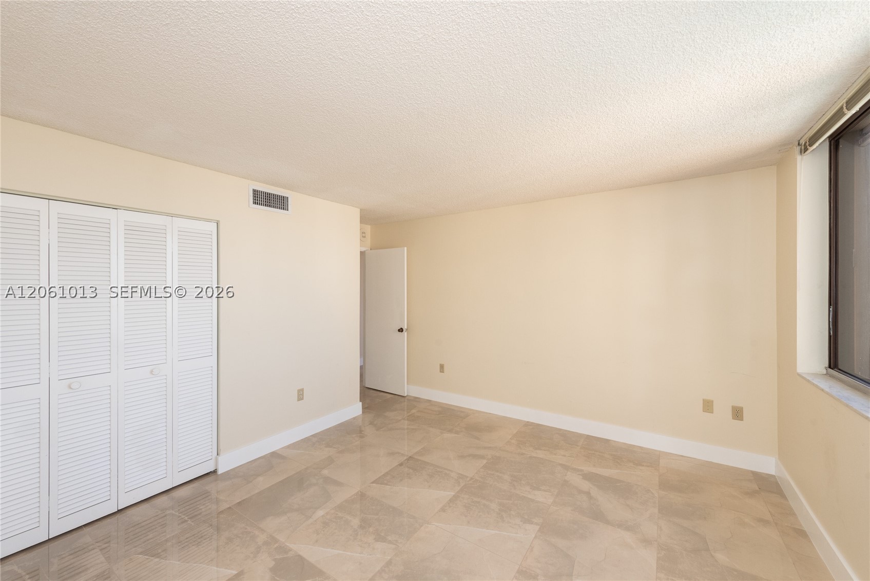 600 Biltmore Way #1014, Coral Gables FL 33134