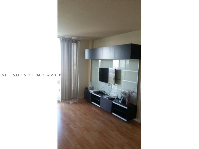 19501 W COUNTRY CLUB DR #2305, Aventura FL 33180