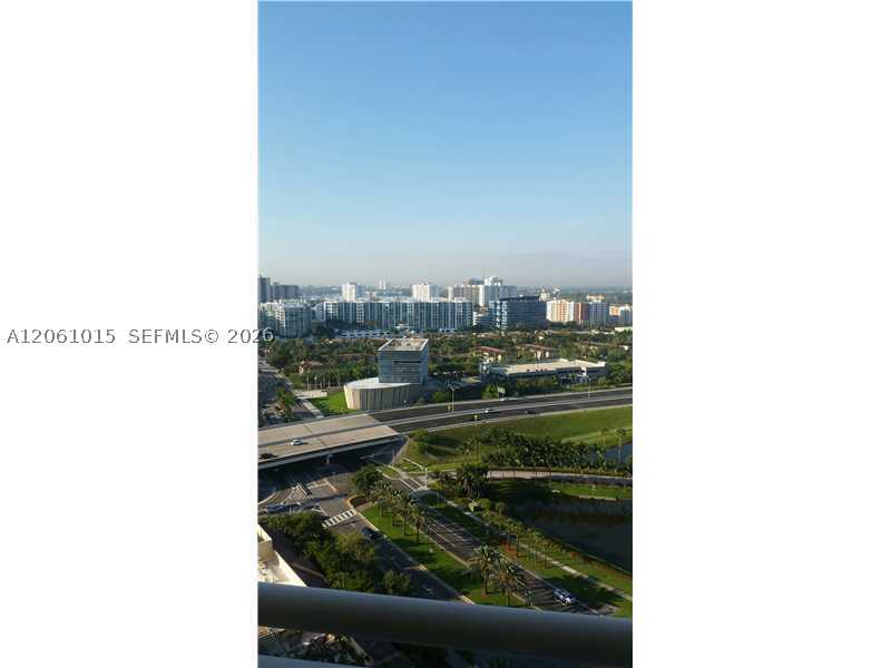 19501 W COUNTRY CLUB DR #2305, Aventura FL 33180