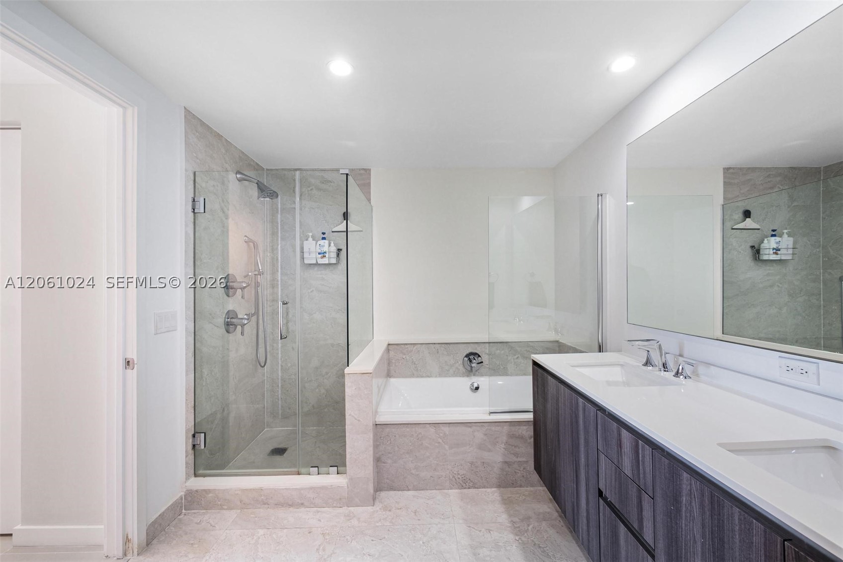 488 NE 18th St #401, Miami FL 33132