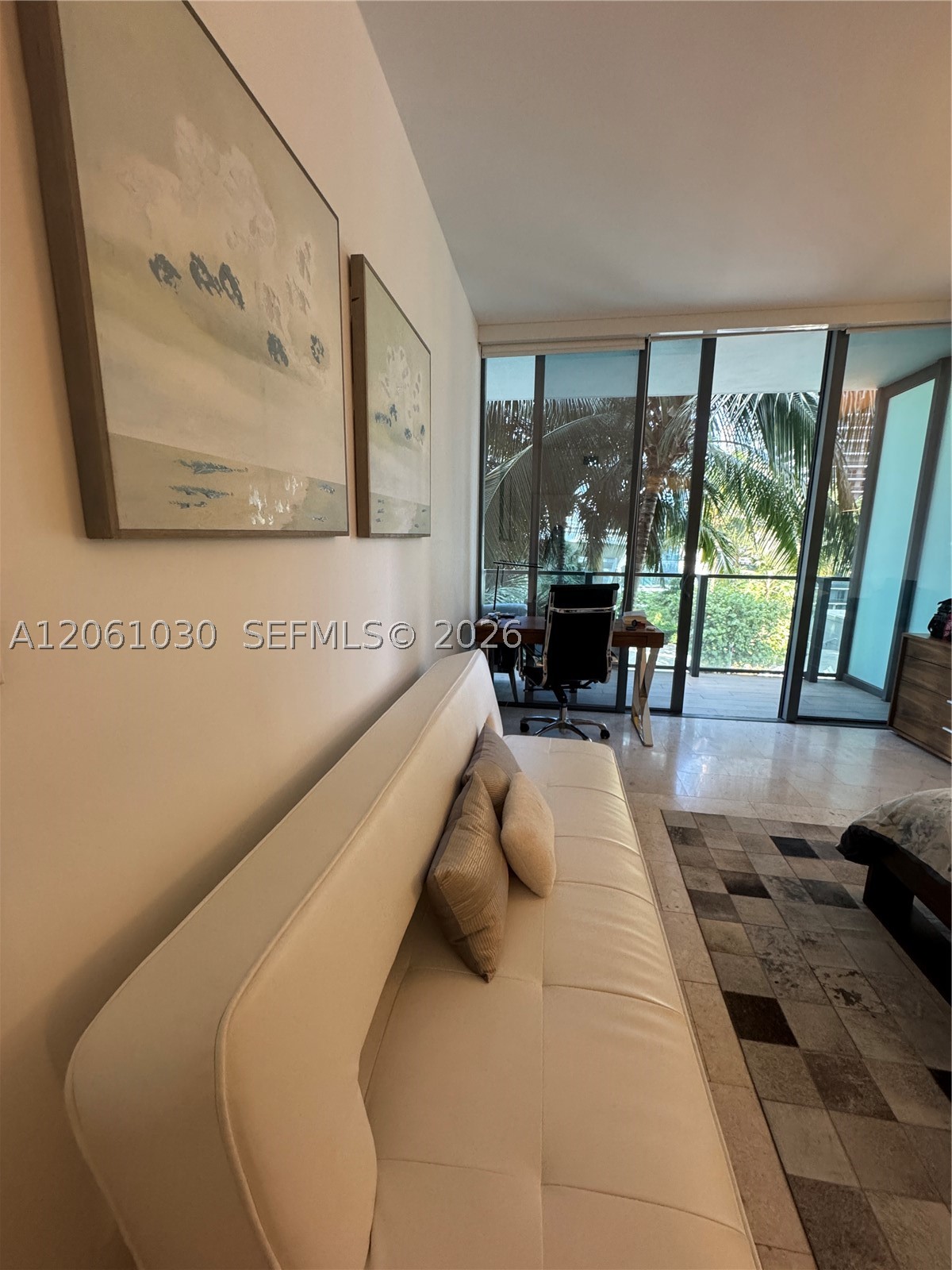 88 SW 7th St #805, Miami FL 33130