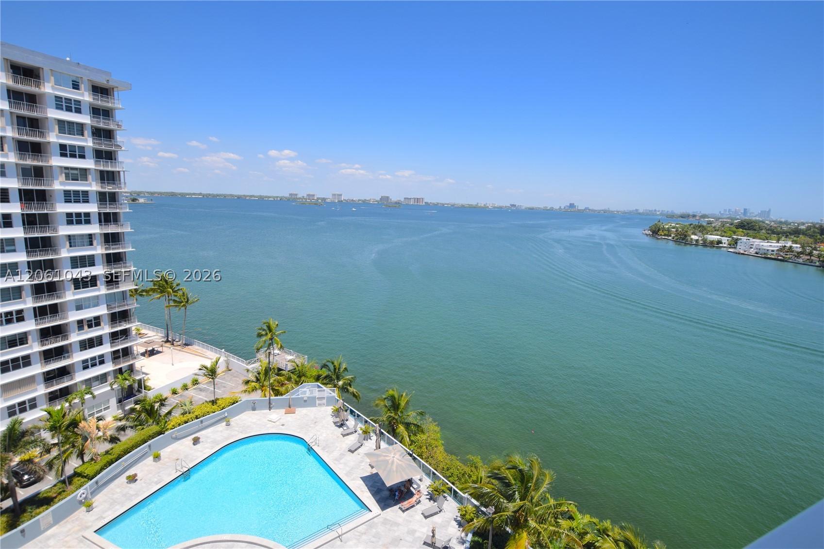 1881 79th St Cswy #1102, North Bay Village FL 33141