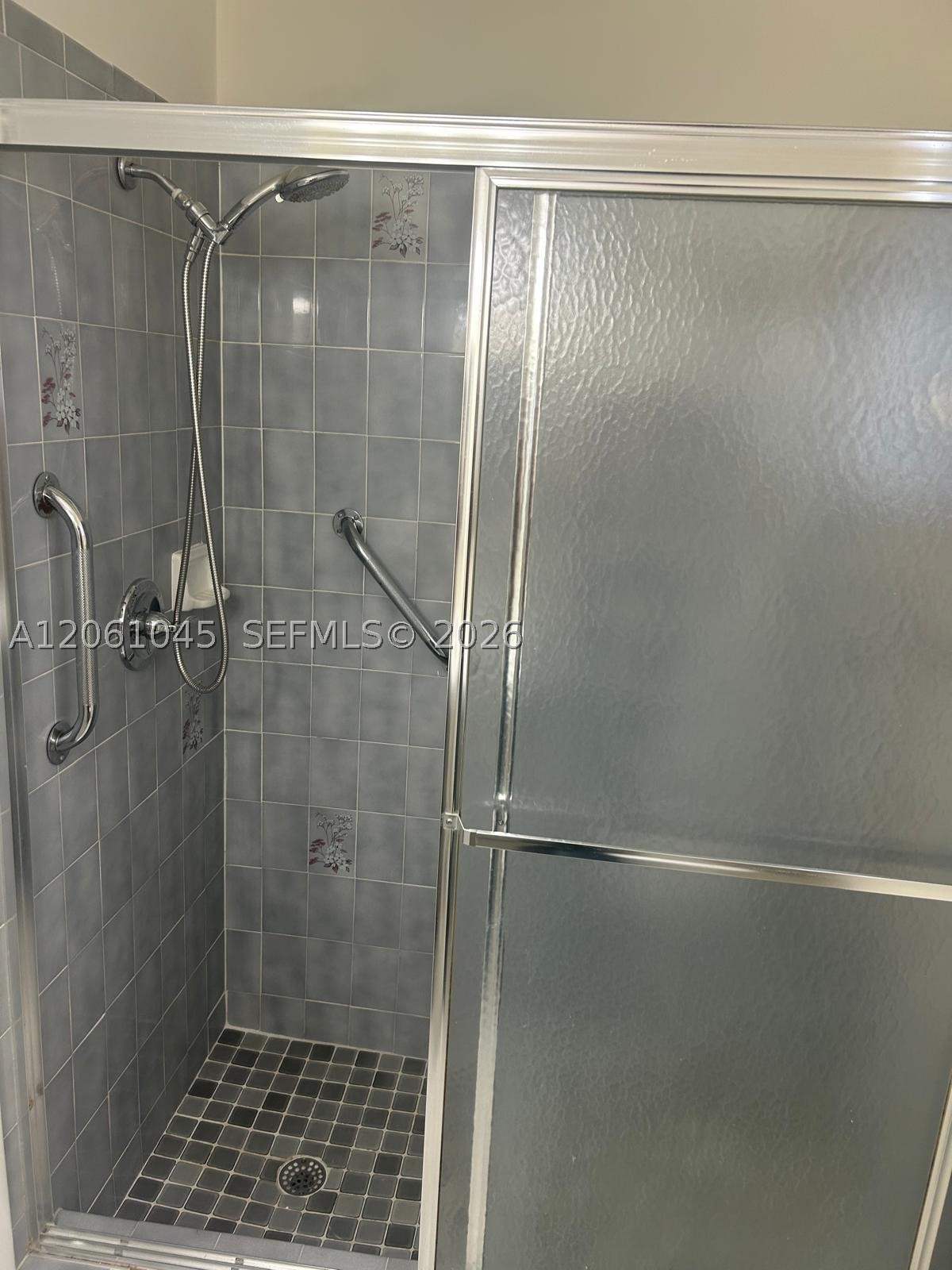 5901 Chester Ln, Davie FL 33331