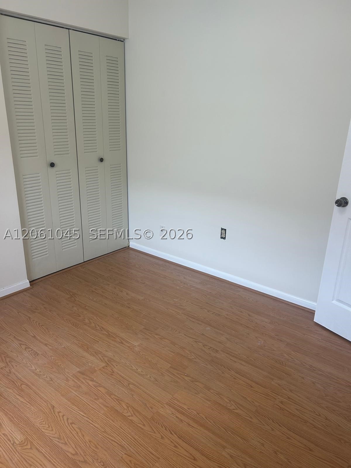 5901 Chester Ln, Davie FL 33331