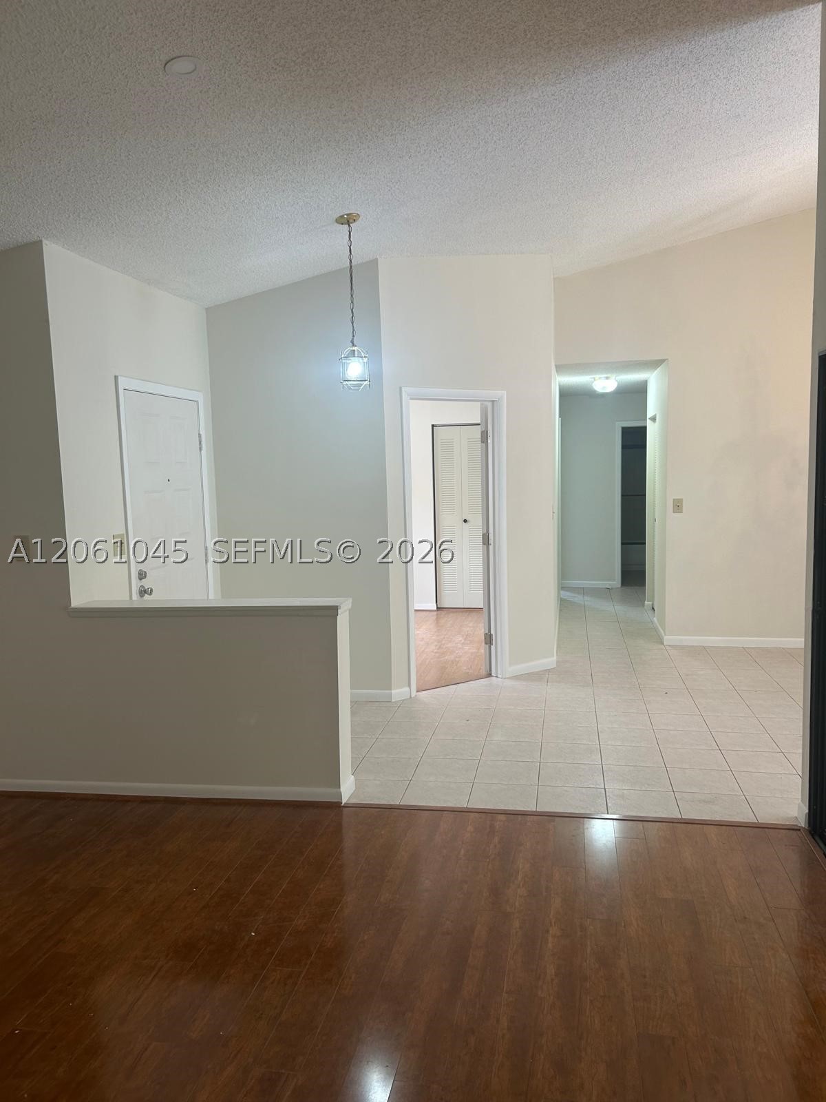 5901 Chester Ln, Davie FL 33331