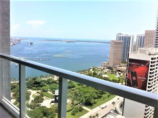 244 Biscayne Blvd #3307, Miami FL 33132