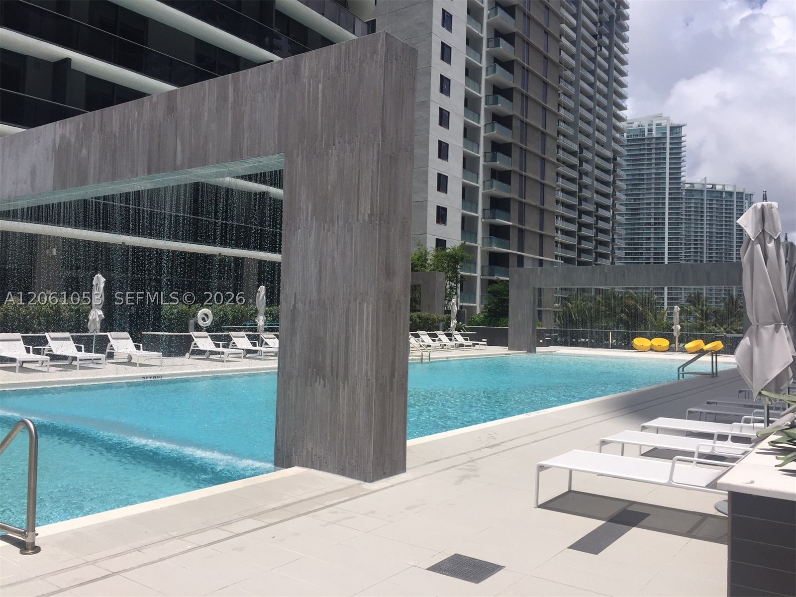 45 SW 9 st #1607, Miami FL 33131