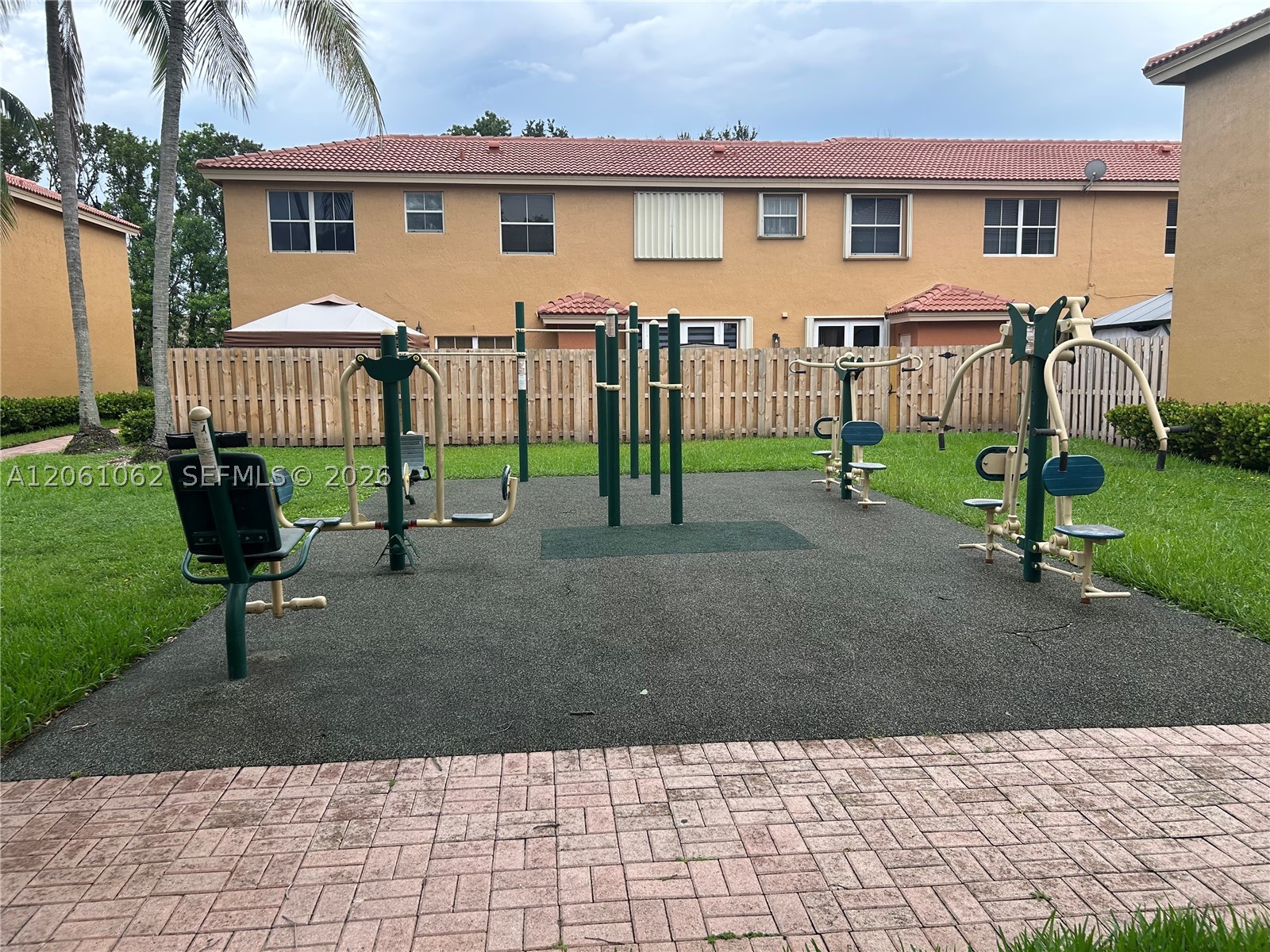 8508 NW 141st Ter #501, Miami Lakes FL 33016