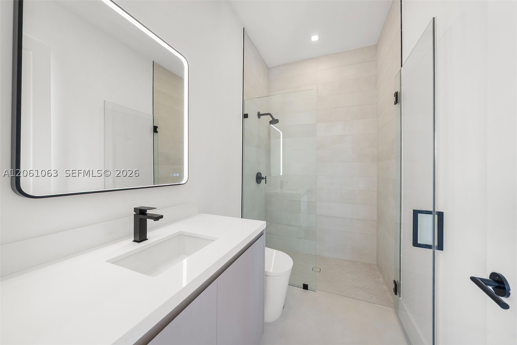 1220 S Alhambra Cir, Coral Gables FL 33146