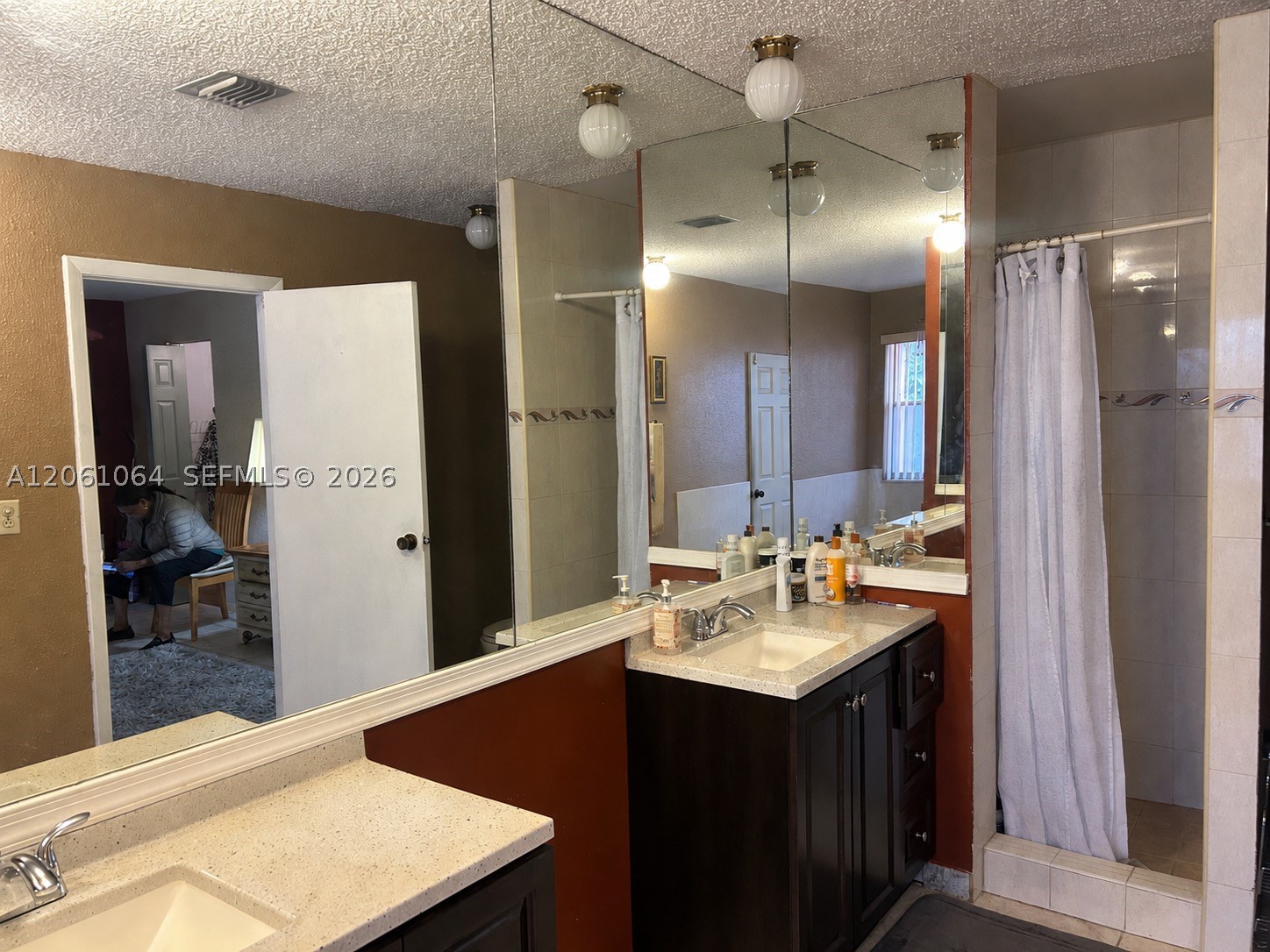 1653 NW 58th Ave #14, Lauderhill FL 33313