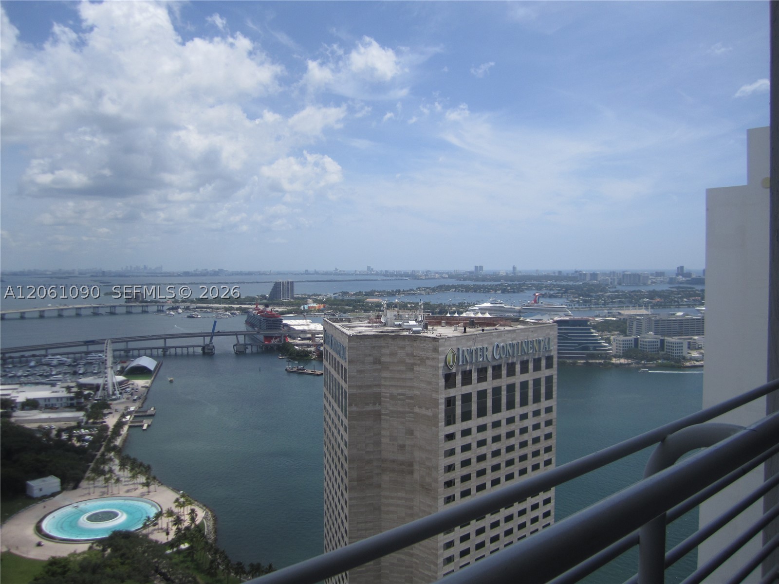 325 S Biscayne Blvd #4316, Miami FL 33131