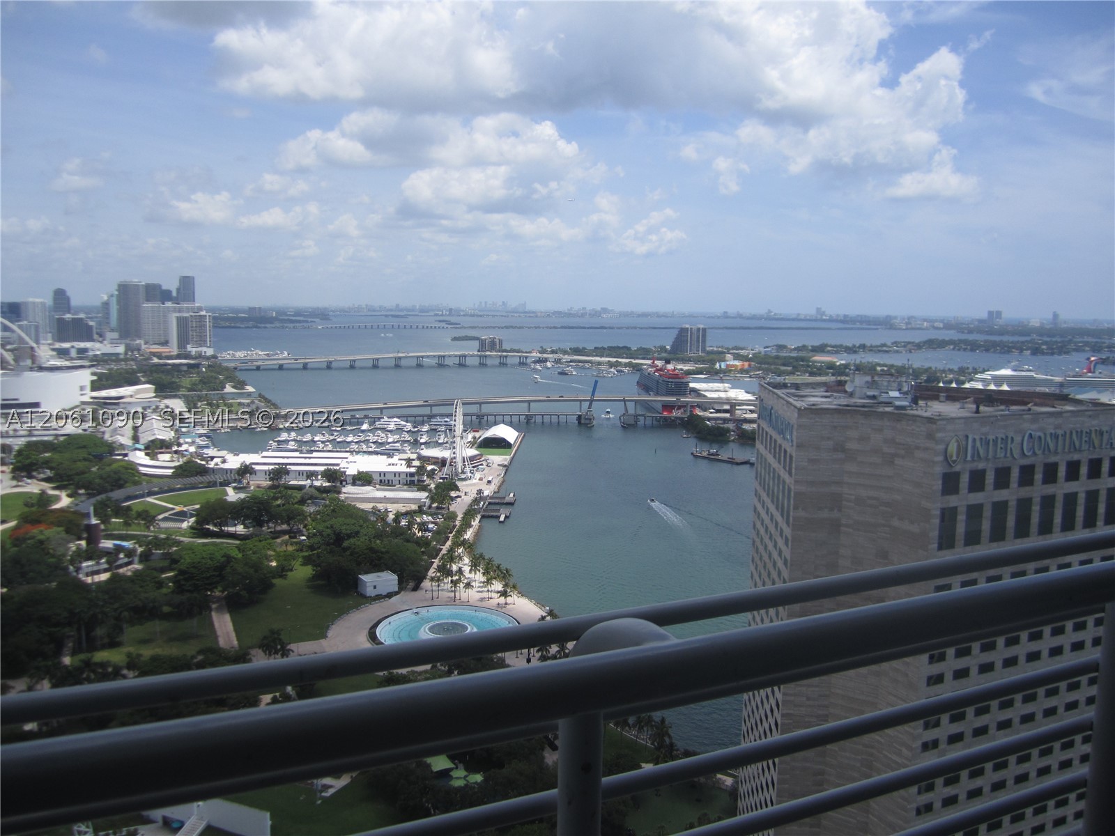 325 S Biscayne Blvd #4316, Miami FL 33131
