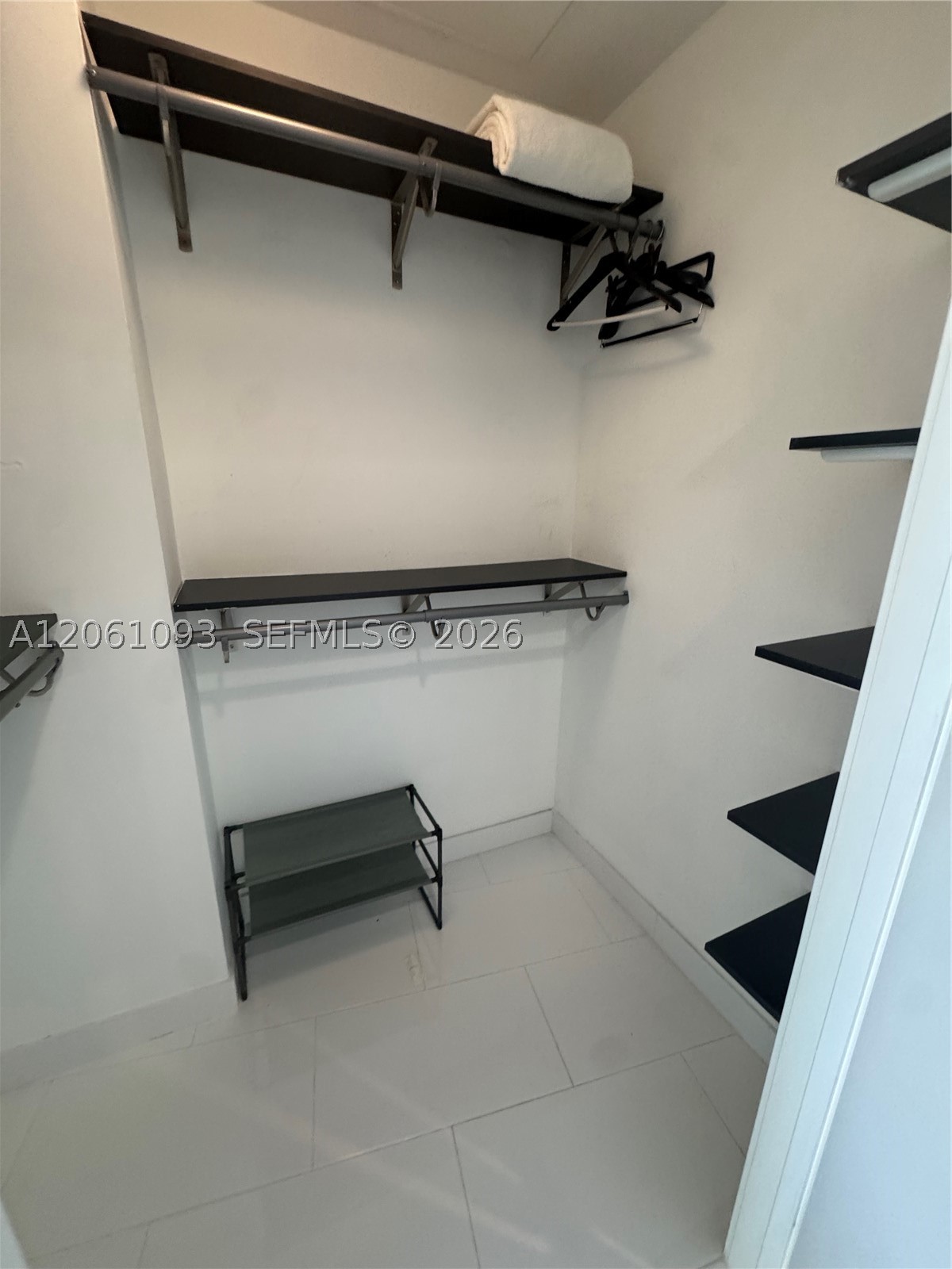 18201 Collins Ave #608, Sunny Isles Beach FL 33160