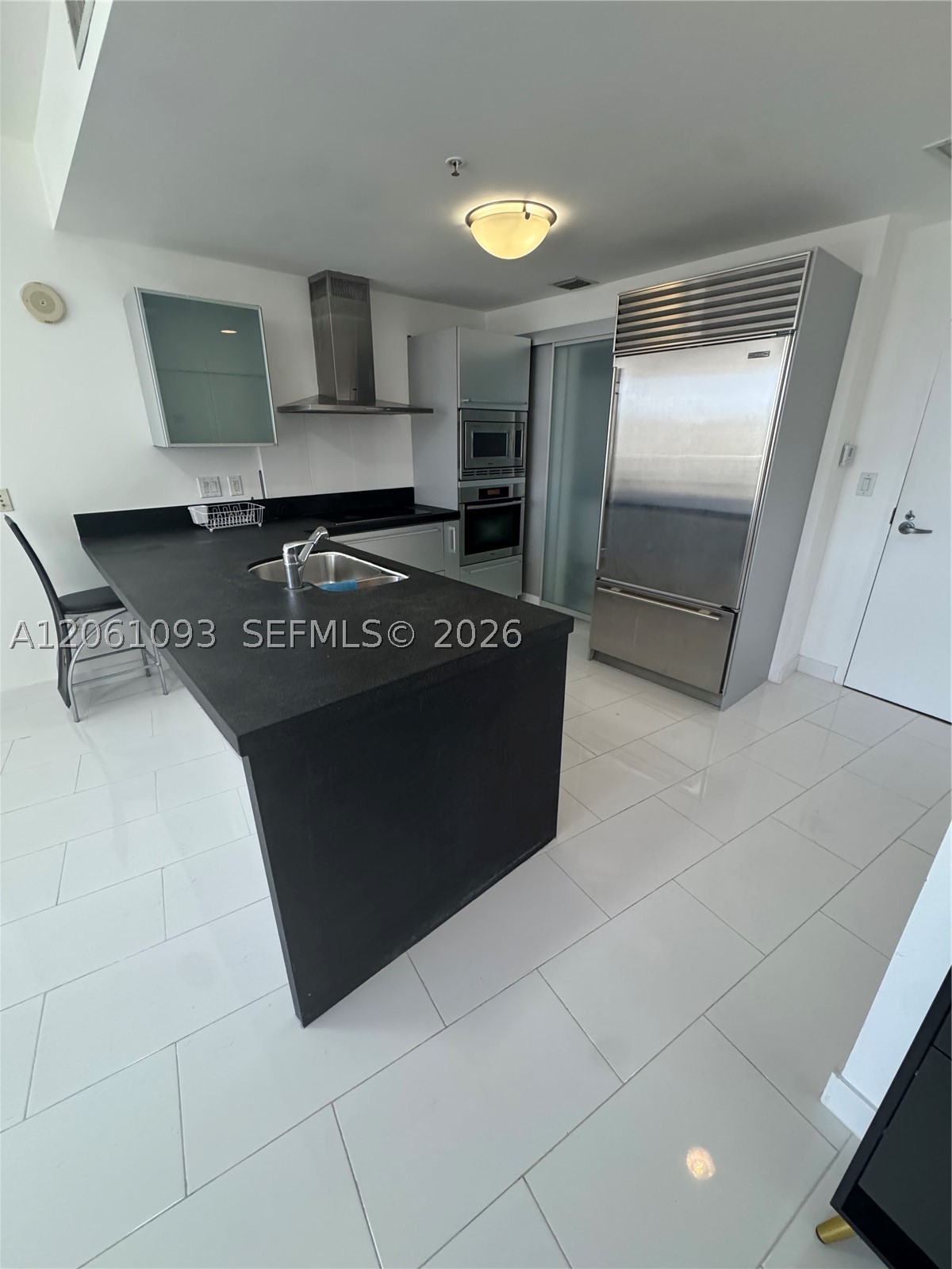 18201 Collins Ave #608, Sunny Isles Beach FL 33160